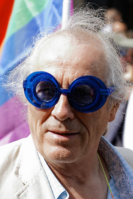 Gay pride Paris JUN13-153